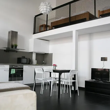 Boutique Lofts Apartment *